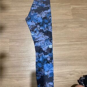 lululemon athletica Blue Camouflage Leggings